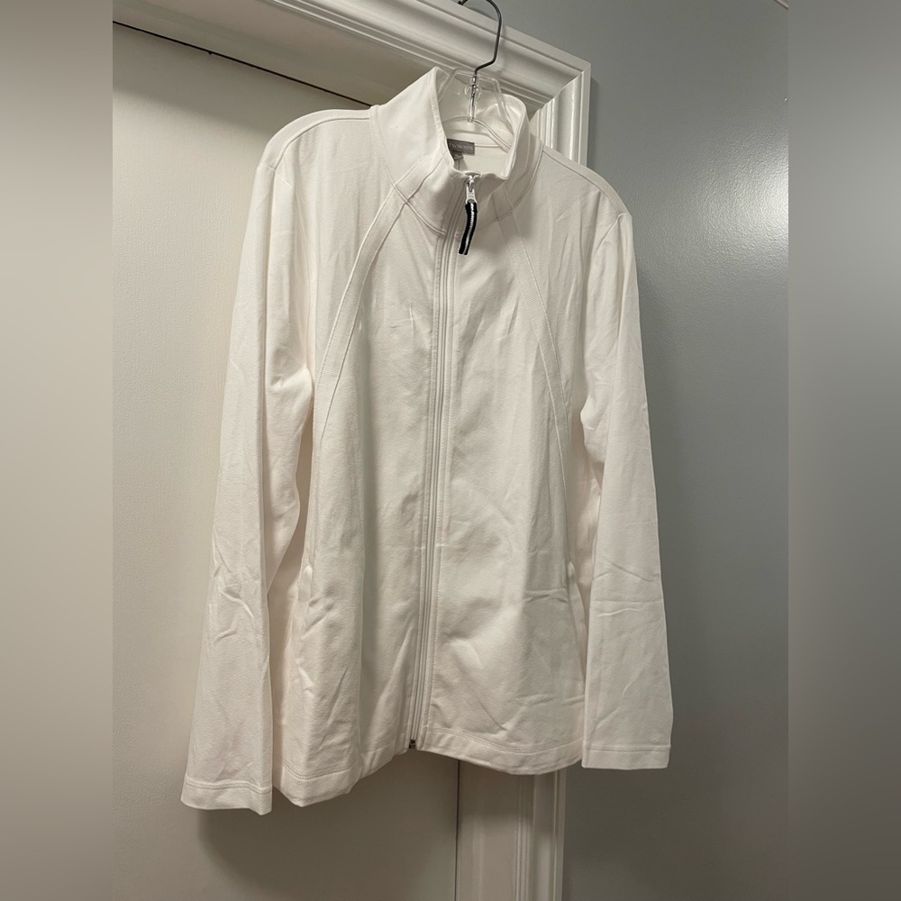 NWT T by Talbots - Women’s Stretch Zip Jacket - XL White - collar to hem 26.5